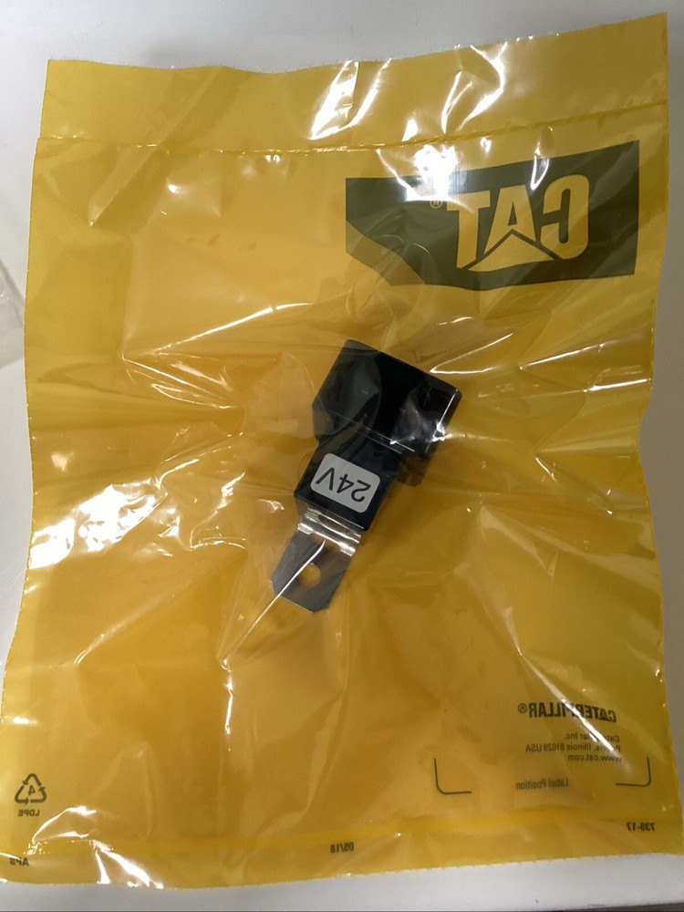 24 Volts Connector Plug Relay CATERPILLAR 3E-5239 3E5239