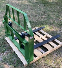KIVEL 48″ 3500LB Pallet Forks for John Deere Tractor 200,300,400 & 500 Series