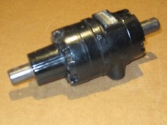 IH OLIVER DEERE ALLIS CASE FARMALL Char Lynn power torque generator 207-1015-001
