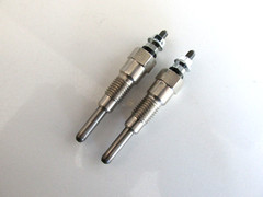 2 Glow Plugs For Kubota B5100, GL-4500, GL-5500, GL-6500 with 2 Cylinder Engines