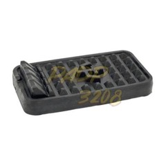 TC650-44080 Pedal Cover For Kubota L2501DT L2502DT L3301DT L3302DT L3560DT +++