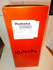 5 KUBOTA PART LOT: 3-OIL FILTERS,FUEL FILTER & AIR FILTER + BONUS NITRILE GLOVES