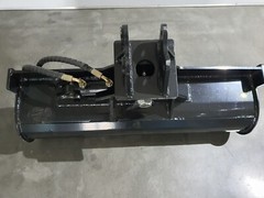 AGT 40in Tilting Bucket Capacity 0.05M³ for 0.8-1.8ton Mini Excavator Attachment