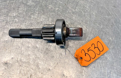 1979 Ford 1100 Tractor Right Bull Pinion Gear Shaft