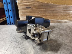 Swagelok SS-S65PS16 1″ 3-Piece Steam Service Ball Valve w/ Pneumatic Actuator