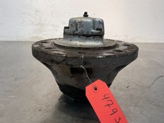 Massey Ferguson 2775 Tractor Front Hub