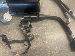 Lift-U Hydraulic Power Unit Kit w/ Harness, Hoses, Solenoid – NOS Gillig OEM