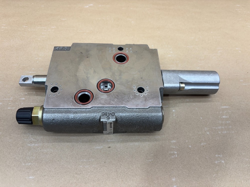 Rexroth 0 521 610 071 Distributor Spool Valve Slice Hydraulic Tractor Part