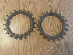 2 Vintage John Deere Soybean H1255 B Corn Planter Plates Cast Iron 494 694