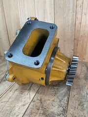 R6151-61-1121 R6151611121 Water Pump Komatsu Factory Rebuilt OEM