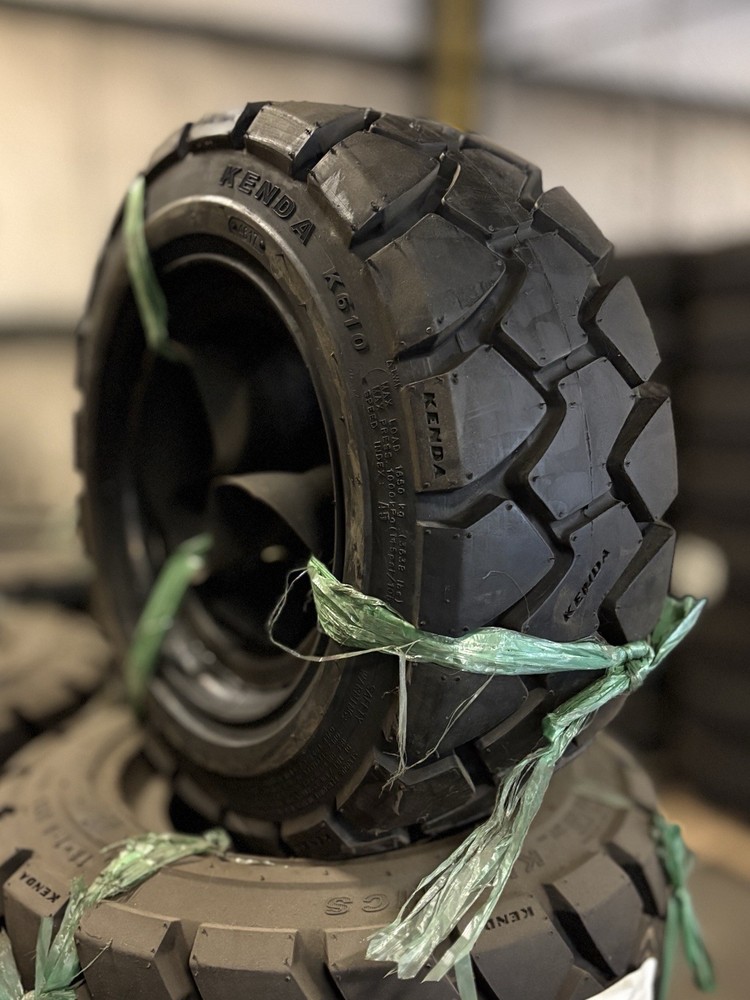 18X7-8 Kenda K610 16ply – New 2017 DOTs – Forklift Tire