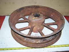 F&H Round Spoke Front Tractor Wheel 16″ Rim FRENCH HECT HC223 Original Implement