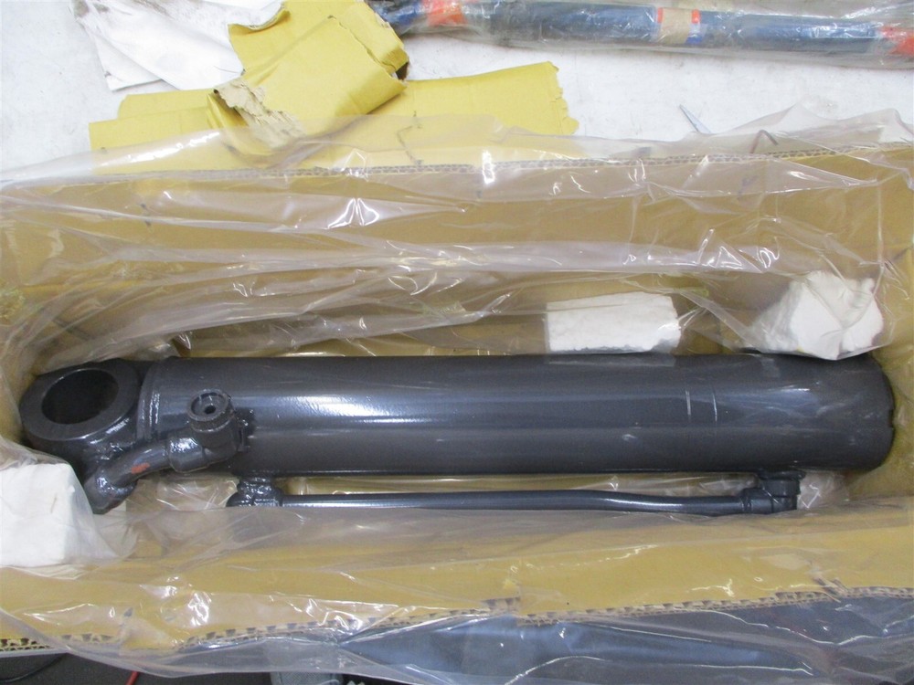 68817-93170 GENUINE OEM KUBOTA HYDRAULIC CYLINDER TUBE R400 R420 R520 R410 R510