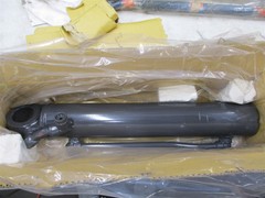 68817-93170 GENUINE OEM KUBOTA HYDRAULIC CYLINDER TUBE R400 R420 R520 R410 R510