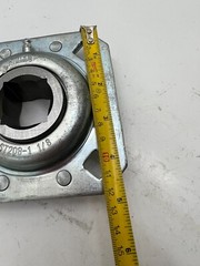 Square Flange Disc Bearing ST208-1 1/8 XMVB