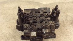 JCB HUSCO VALVE BLOCK ASSEMBLY , SCX120-B3, SX124B, T126117, 4 SPOOL
