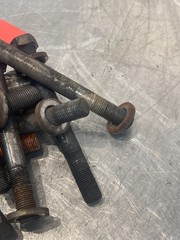 Massey Ferguson MF 2775 Tractor Cylinder Head Bolts Perkins 640
