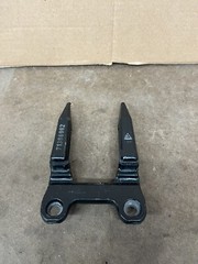 Agco Double Prong Sickle Guards 71386962 NEW Germany Fits Gleaner Combine