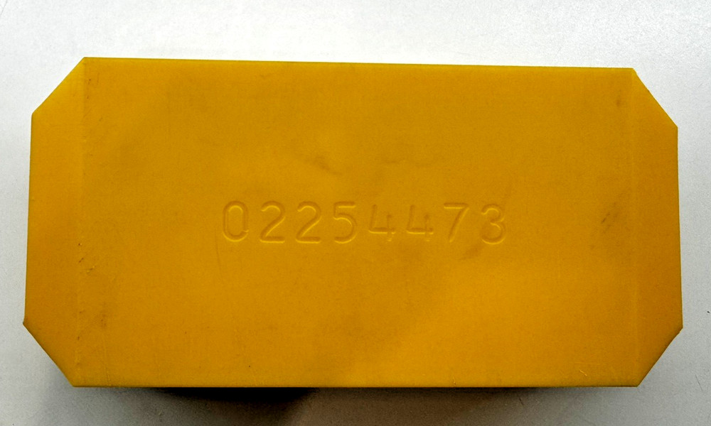 02254473 Slider OEM (Manitowoc Crane Care)