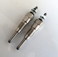 Brand New Higher Quality 2 Glow Plug Fits For Kubota Engines Z500 ZB500 ZB600
