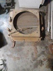 Cat 220-1043 Radiator Fan Shroud Fits 246b Skid Steer And Other B Series Please