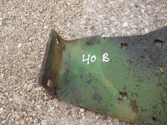 1940 John Deere B JD Tractor fan drive shaft support mounting bracket holder