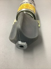 Woodward 1751-12E6U1B1 Fuel Shutdown Solenoid Valve 12V (b117)
