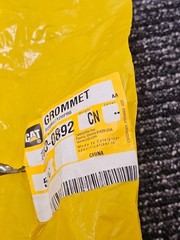 (QTY 5) CAT 103-0892 Double Flange 88mm Inner Diameter Rubber Grommet