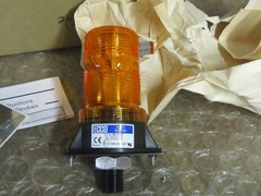 JLG Lift Skyjack Genie Mec Terex 1001150406 Lamp Strobe Amber Assembly