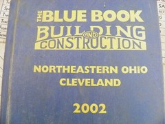 THE BLUE BOOK BUILDING AND CONSTRUCTION NORTHEASTERN OHIO CLEVELAND 2002