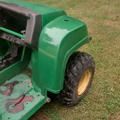 Front Right Fender For John Deere Green – Gator 620i 850D HPX replace AM137567