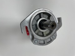 New Toro Stump Grinder STX 26 Gear Pump Part Number (part number 117-6444)