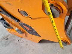 Excavator Wolverine Hydraulic Clamp – Thumb 8T Heavy Duty Attachment