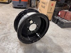 CAT 262D SOLID TIRE WHEEL – RIM 20×7.5 (NEW) 8 HOLE