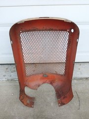 VINTAGE ALLIS CHALMERS MODEL C TRACTOR GRILLE, USED