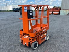 2020 Snorkel TM12E 12′ Electric Vertical Mast Lift Personnel Man Aerial bidadoo