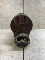 Eisemann model GS4 magneto hot antique tractor, automobiles machinery