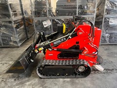 CFG LRT23 880KG Mini Skid Steer Track Loader 23HP Gas EPA RATO Engine w/Bucket