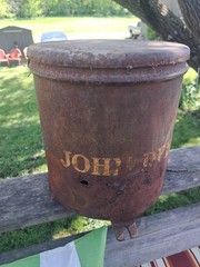 John Deere Planter ORIGINAL JD Patena 2 Leg Deer Logo Seed Box w/ lid