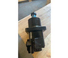 Agrotk Drive Motor for 1 ton Mini Excavator Attachment 12TMOTOR