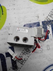 SMC SY5140R-6LOZ VALVE WITH 5 PORT RADIAL CUTTER ACTUATOR