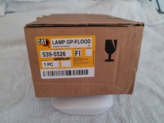 CAT 539-5526: Compact Round LED Work/Flood Light