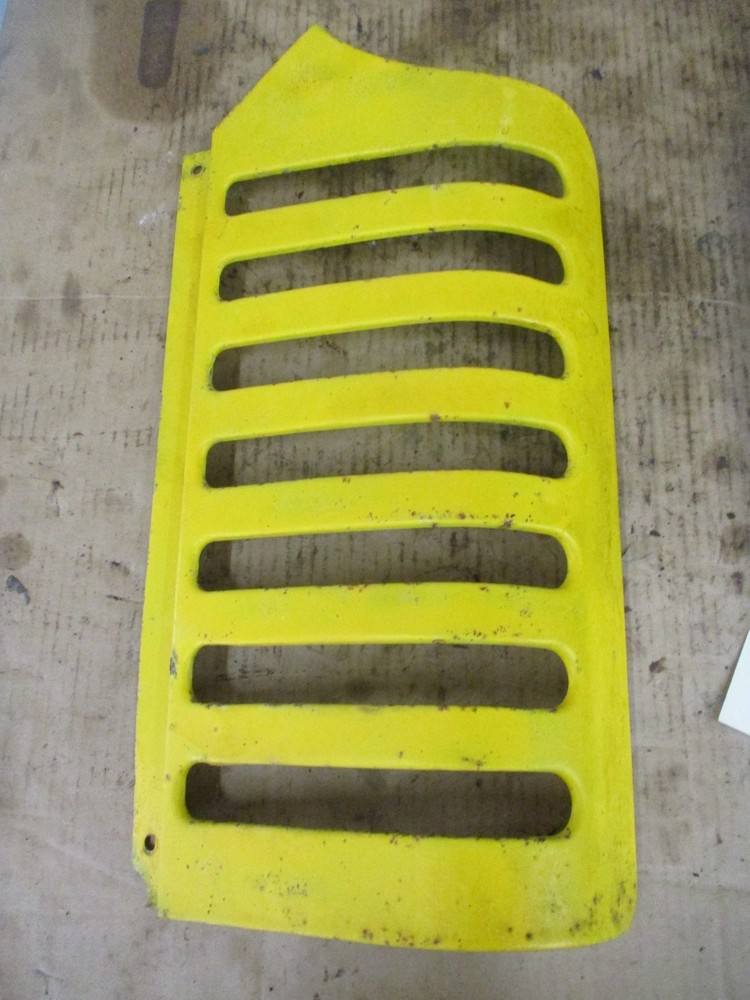Oliver Super 55 Tractor Left Hand Grill, Very Nice Shape