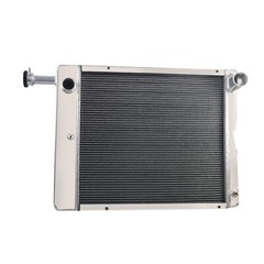 4-ROW 70MM CORE RADIATOR FOR INTERNATIONAL 100 766 886 1066 1086 1466 1486 1566