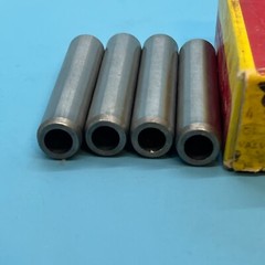 NOS Detroit Diesel 53 & 71 Series Exhaust Valve Guide Set of 4