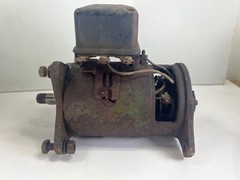 1947-1952 John Deere B Generator Delco Style Remy 1100506 (For PARTS)