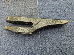 Black Bucket Tooth for Tractors 8 Inches x 2 Inches