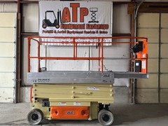 JLG 2630ES ELECTRIC SCISSOR LIFT 800LB CAPACITY VERTICAL PLATFORM MANLIFT