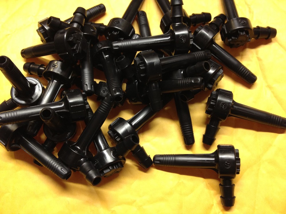 25 New Maple Tree Taps / spouts / spiles 5/16″ for syrup sap FREE SHIPPING!!