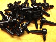 25 New Maple Tree Taps / spouts / spiles 5/16″ for syrup sap FREE SHIPPING!!